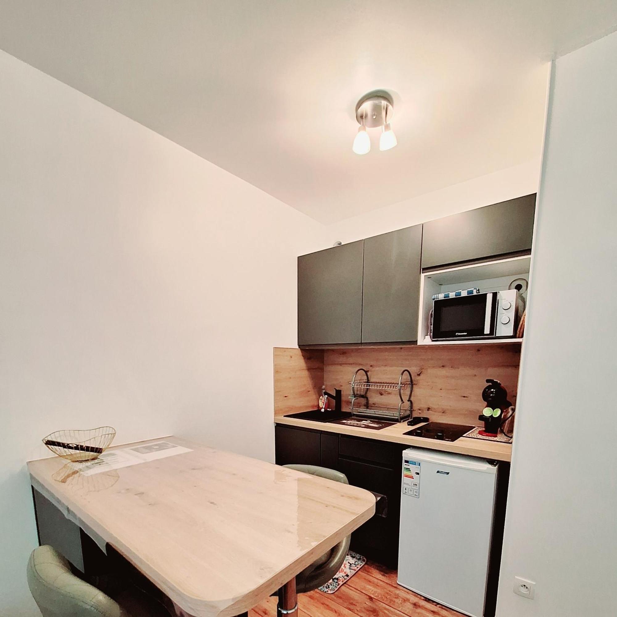 Studio Alpha - 2Min By Train To Disneyland Or 20Min Walk - 5Min Walk To "Val D'Europe" Station Montévrain Exterior foto